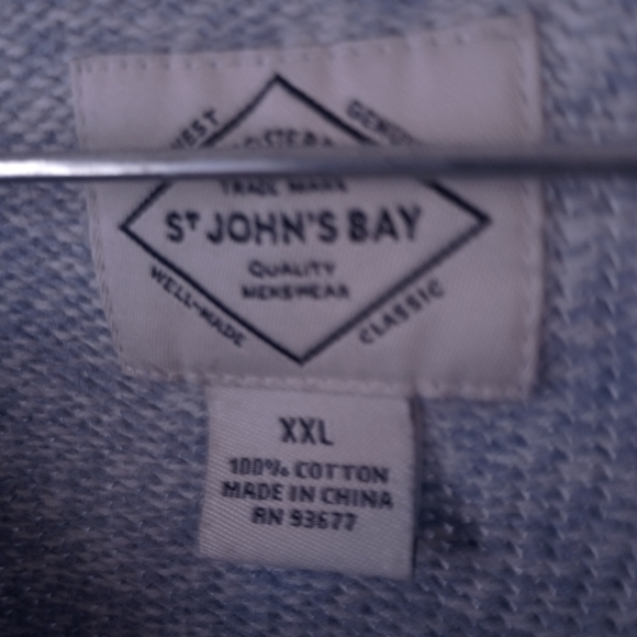 St. John's Bay Gray Sweater - Picture 14 of 16